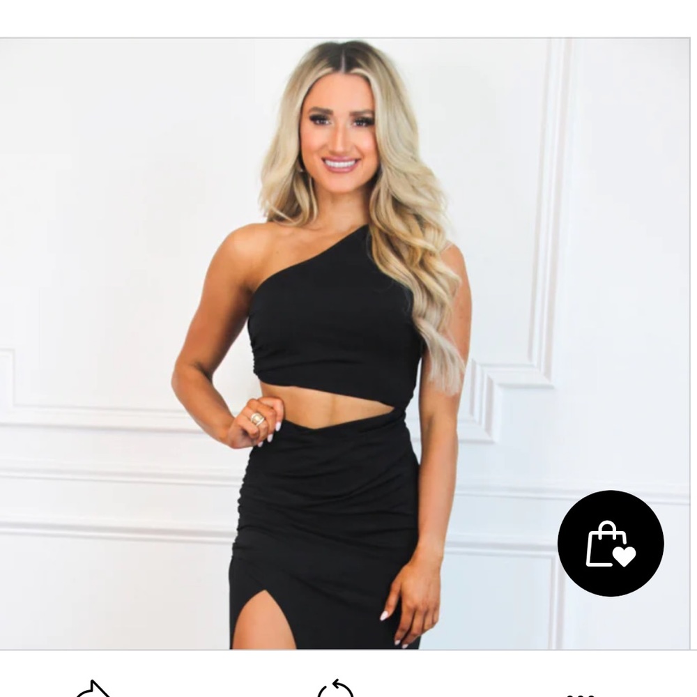 New Bella and Bloom cut out maxi